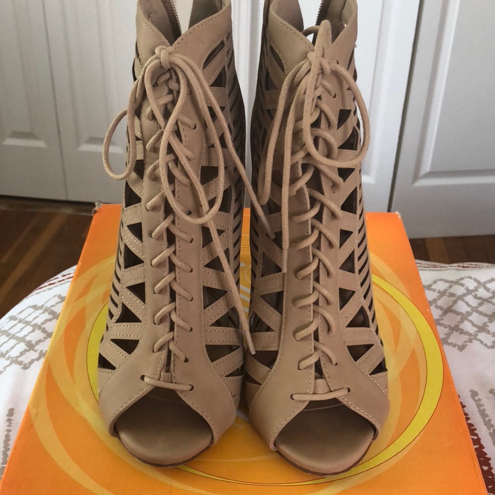 Heeled sandals